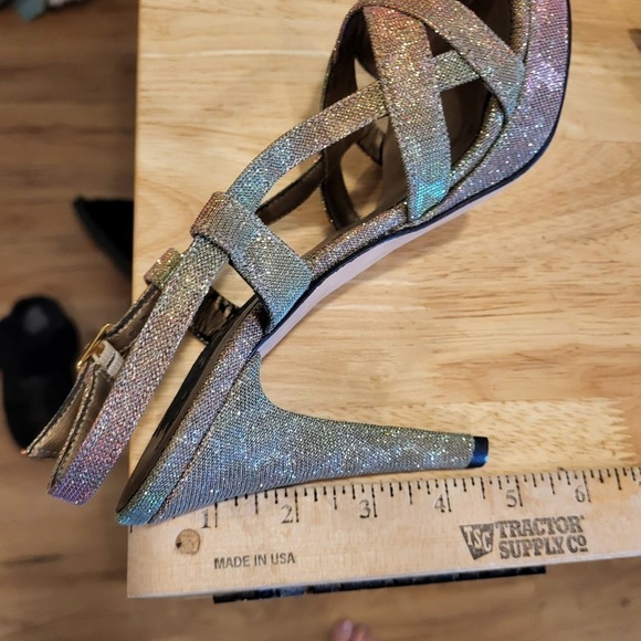 Rainbow Leopard Metalic Strappy 8m 4" Heel - Picture 8 of 9